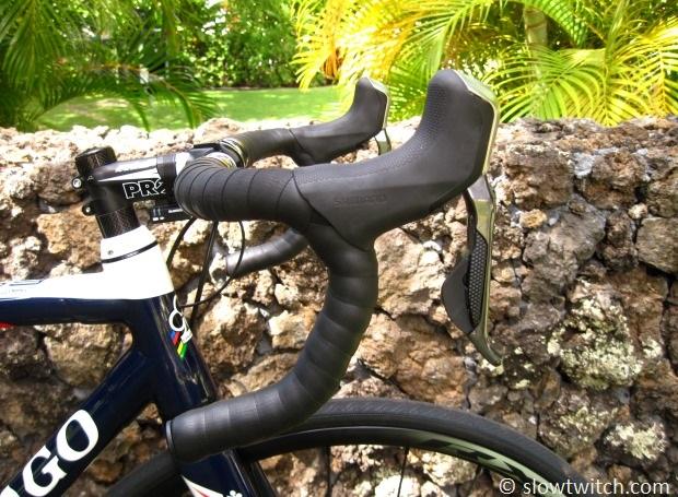 A review of Shimano Ultegra 6870 Di2 and the R785 brakes - Slowtwitch.com