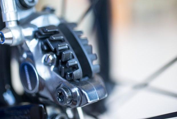 A review of Shimano Ultegra 6870 Di2 and the R785 brakes A review of Shimano Ultegra 6870 Di2 and the R785 brakes