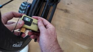 Hookless Riding Test6