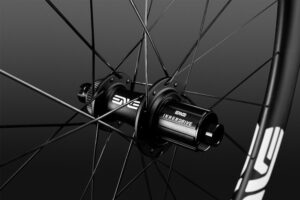 ENVE-AR40-Wheel-Low-Res-Gray-4482
