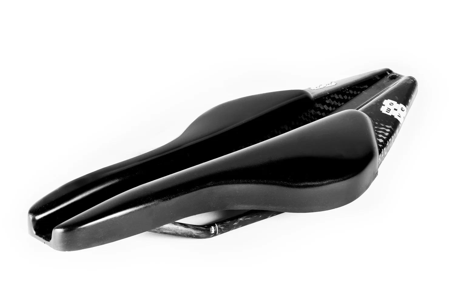 Wove M8 Saddle