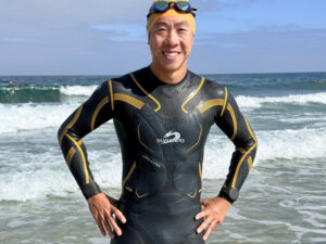 Sumarpo Victory Men's Eco triathlon wetsuit worn at La Jolla Shores in San Diego, California