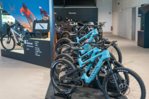 Canyon Factory Visit-12