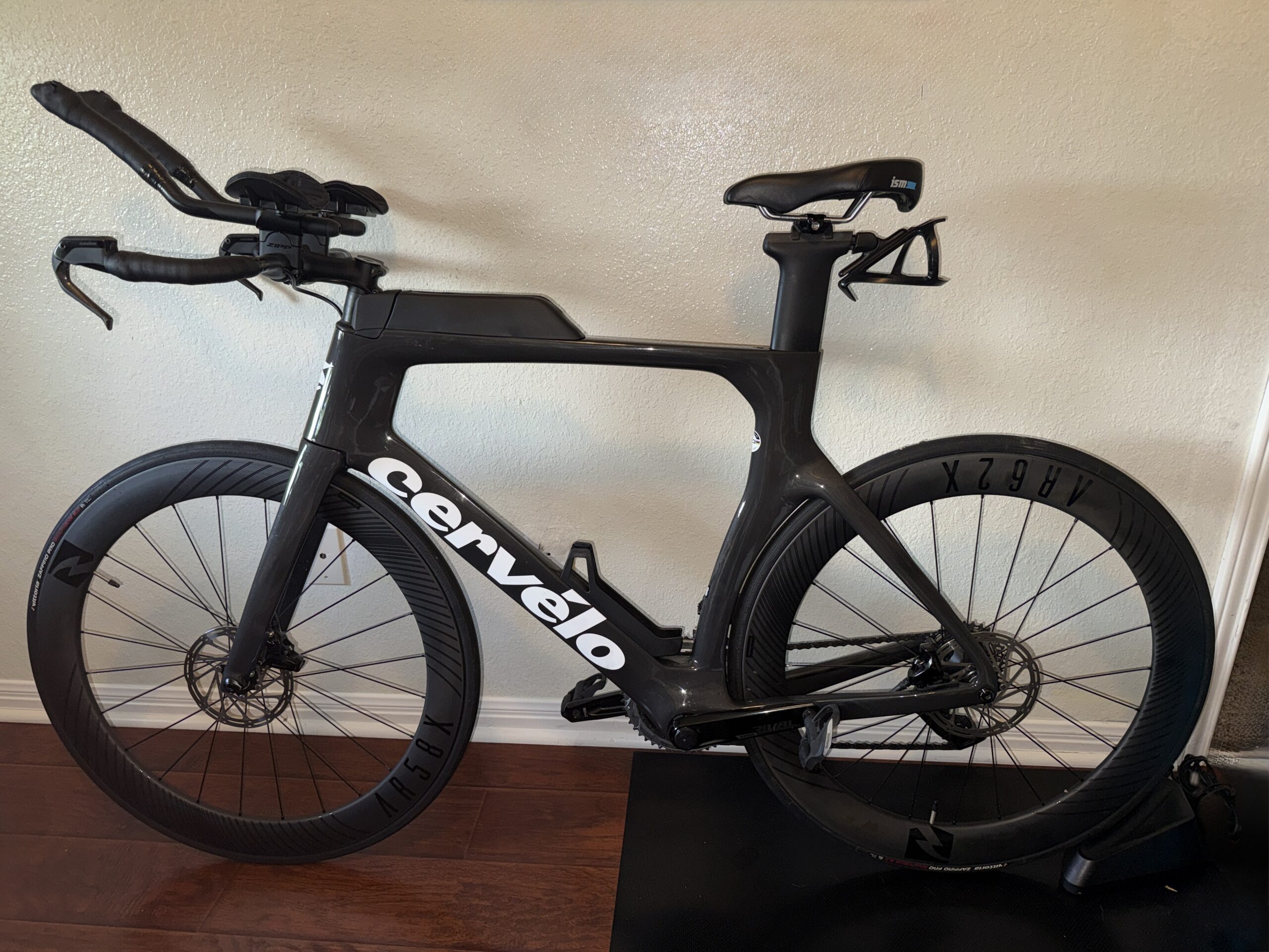 2023 Cervélo P-Series 58cm – Rival eTap AXS 2x, Quarq Power Meter, Reynolds AR58/62X Carbon Wheels