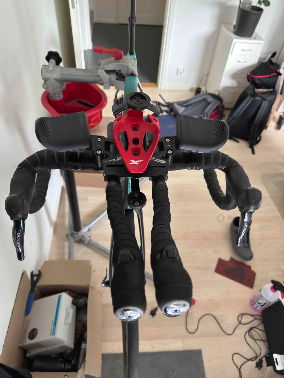 Cervélo S5 Triathlon Conversion Kit – AB08 + SW-R9150 + Zipp + XLab cage w/ Garmin mount