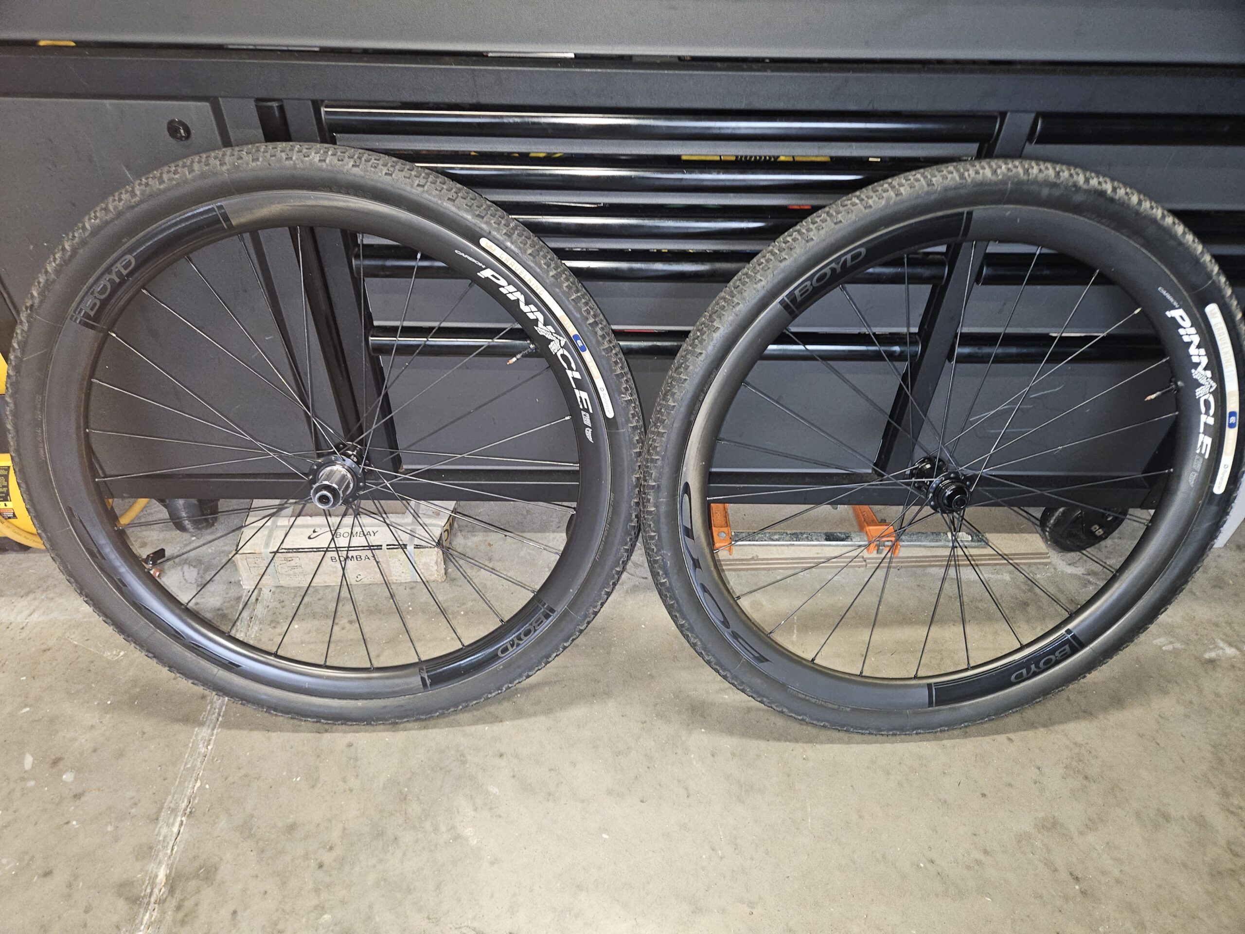Boyd Pinnacle Carbon Gravel Wheels with Panaracer Gravelking X1