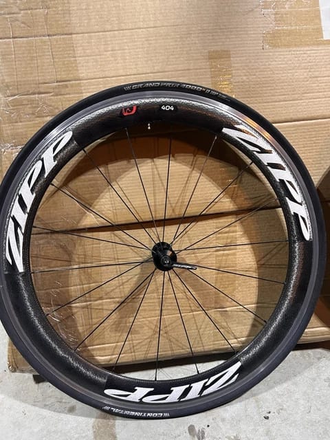 Zipp 404 700C Carbon Clincher Rim Brake Wheelset