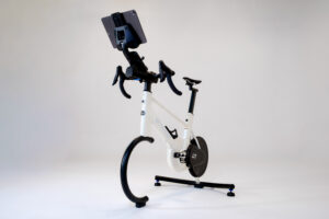 The New Stages SB200 is a Burly, Bulletproof Beast SB 200 Studio-8