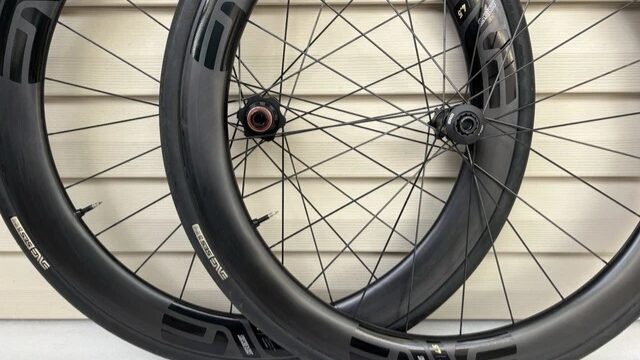 Takeoffs-ENVE-45-SES-Innerdrive-Carbon-Tubeless-Disc-6