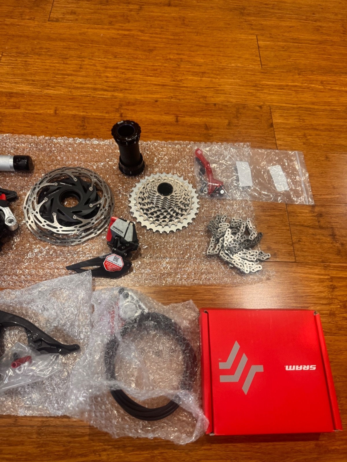 Shimano GRX Groupset 12 Speed 1×12 with DT Swiss 700C Gravel Bike Wheels