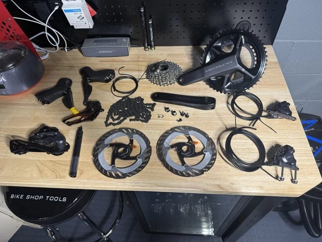 Shimano R8100 Di2 12 Speed Full Groupset