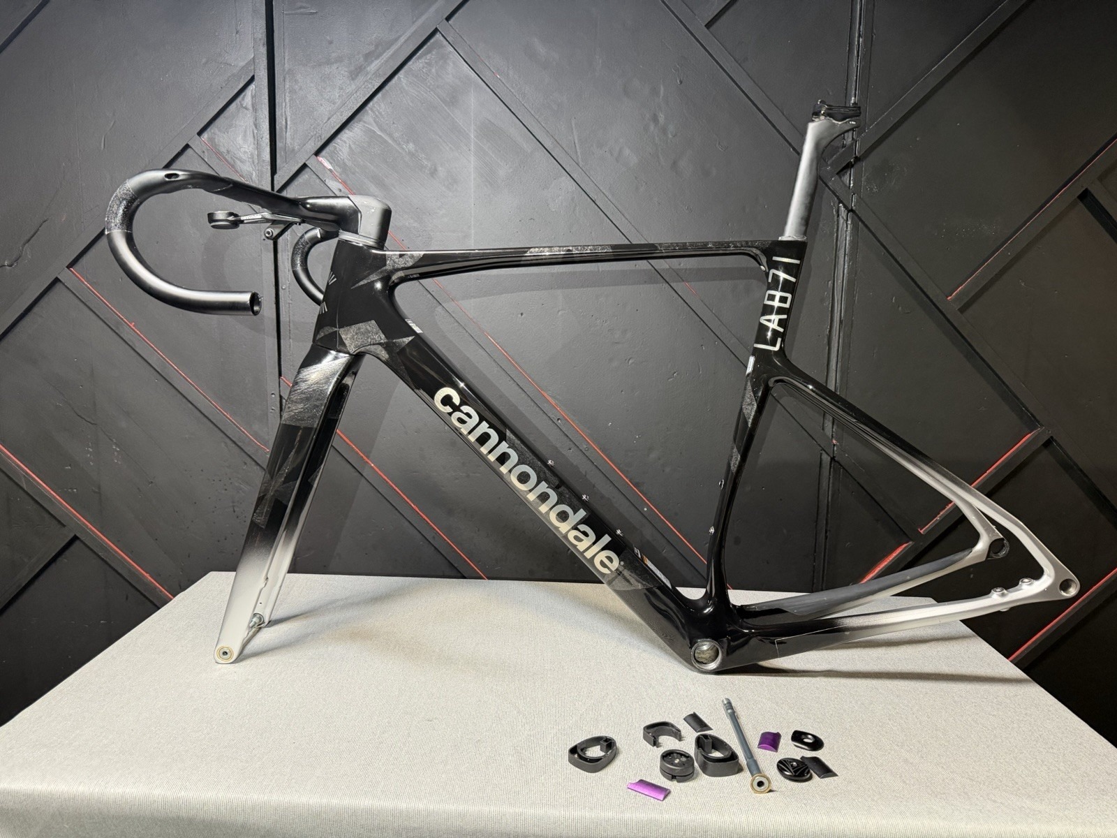 Cannondale SuperX LAB71 Frameset Size 54 Handlebars Included